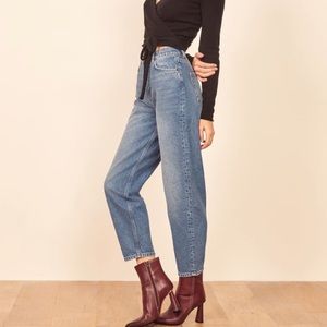 Kris relaxed curve jean
